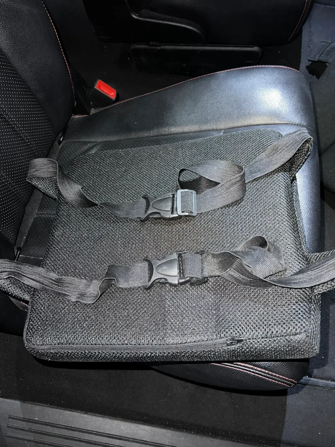 Everlasting  comfort back support image indicator(2)