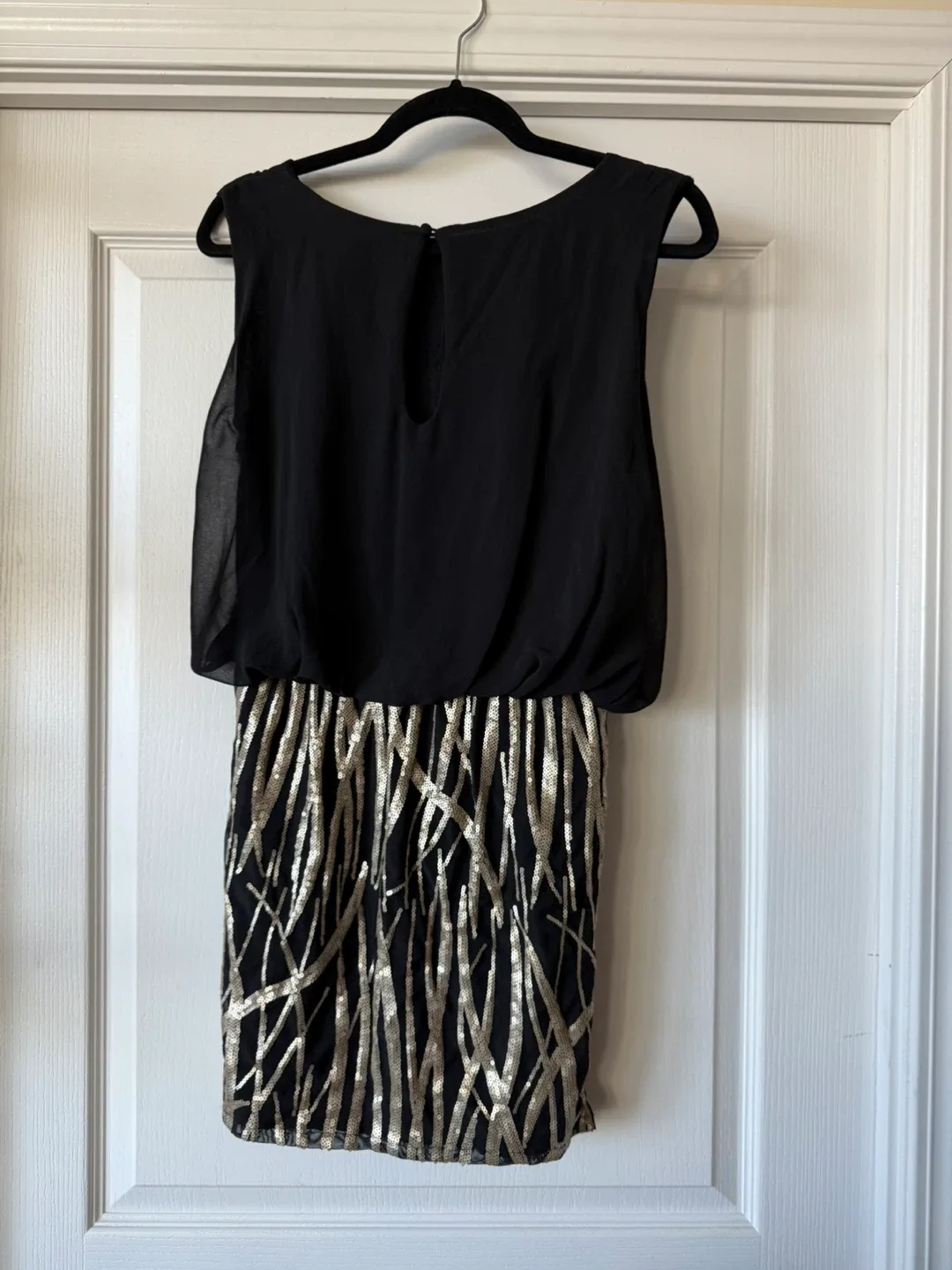 TFNC London Black & Gold Dress image indicator(4)