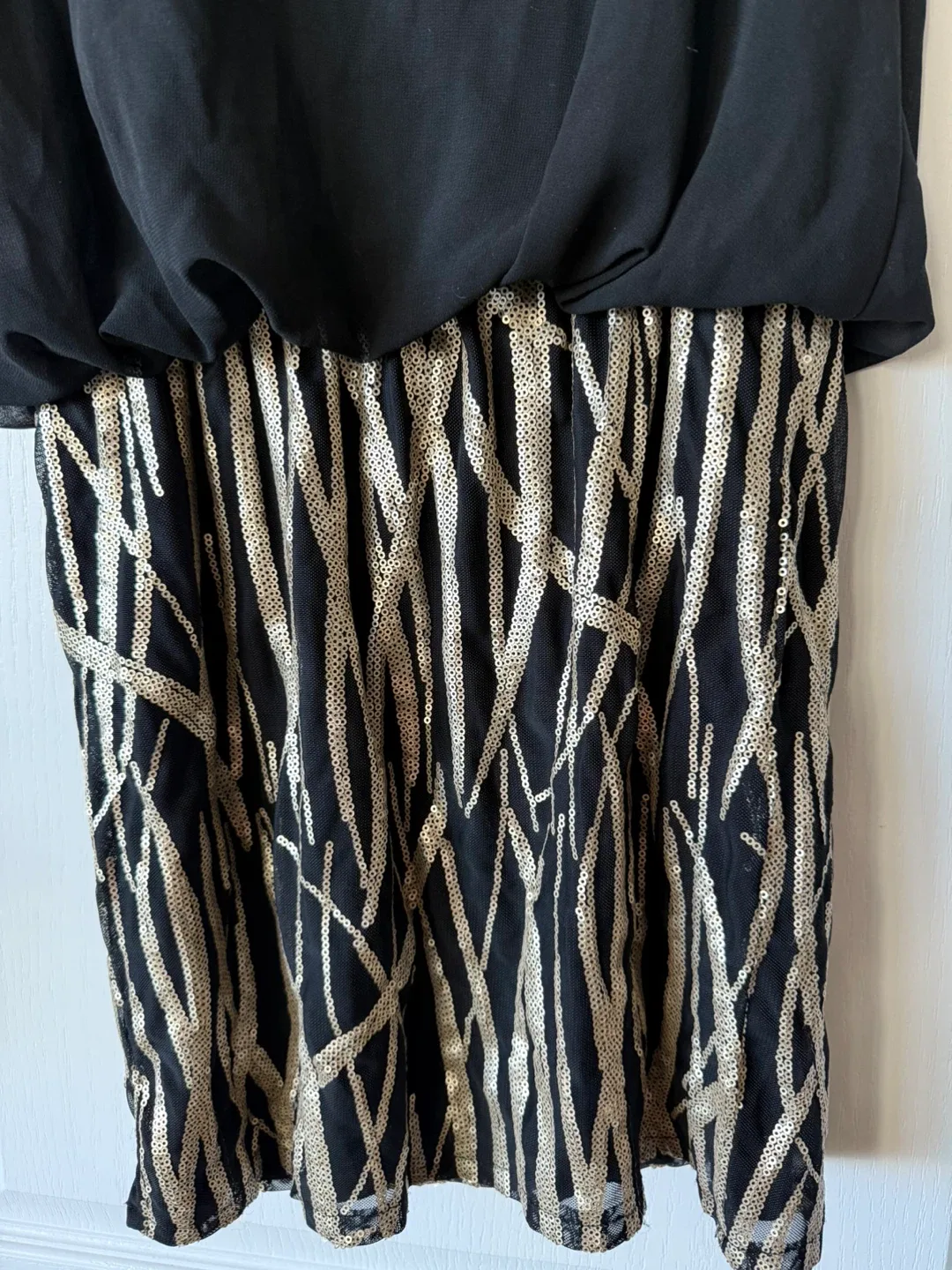 TFNC London Black & Gold Dress image indicator(2)