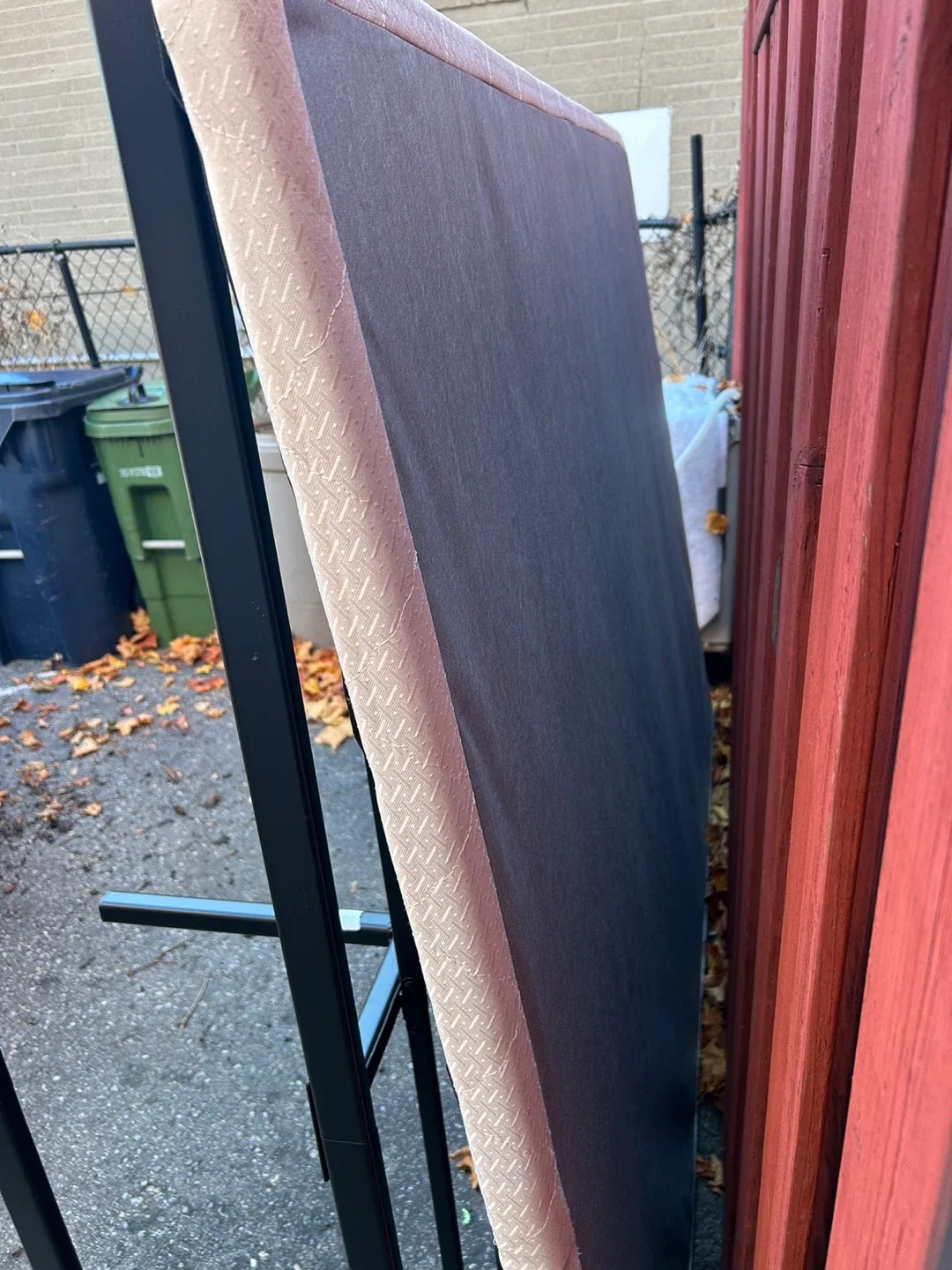 Bed Frame queen image indicator(5)