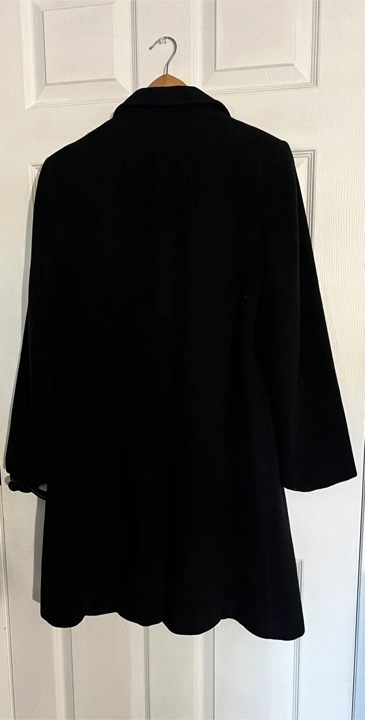 Larry Levine Lambswool & Cashmere Coat - Size 10 image indicator(2)