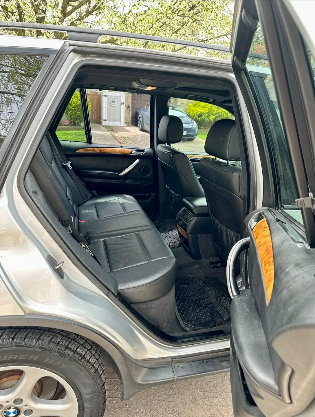 BMW X5 Silver SUV 2003 image indicator(6)