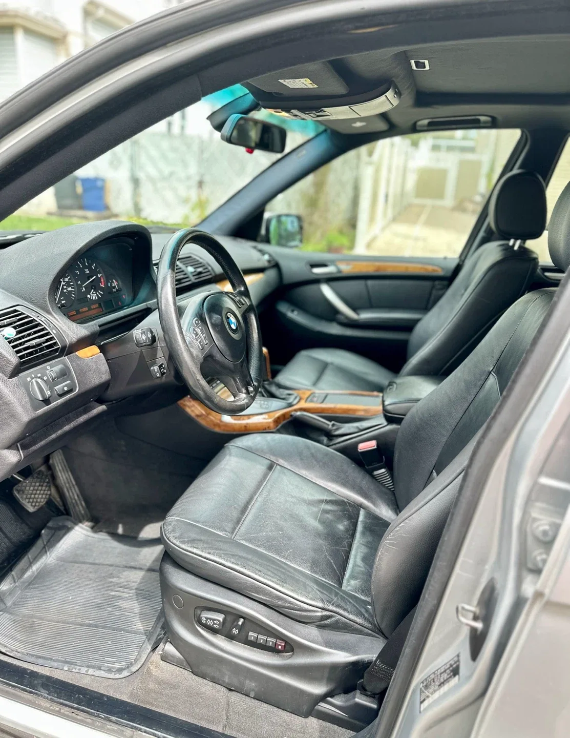 BMW X5 Silver SUV 2003 image indicator(9)