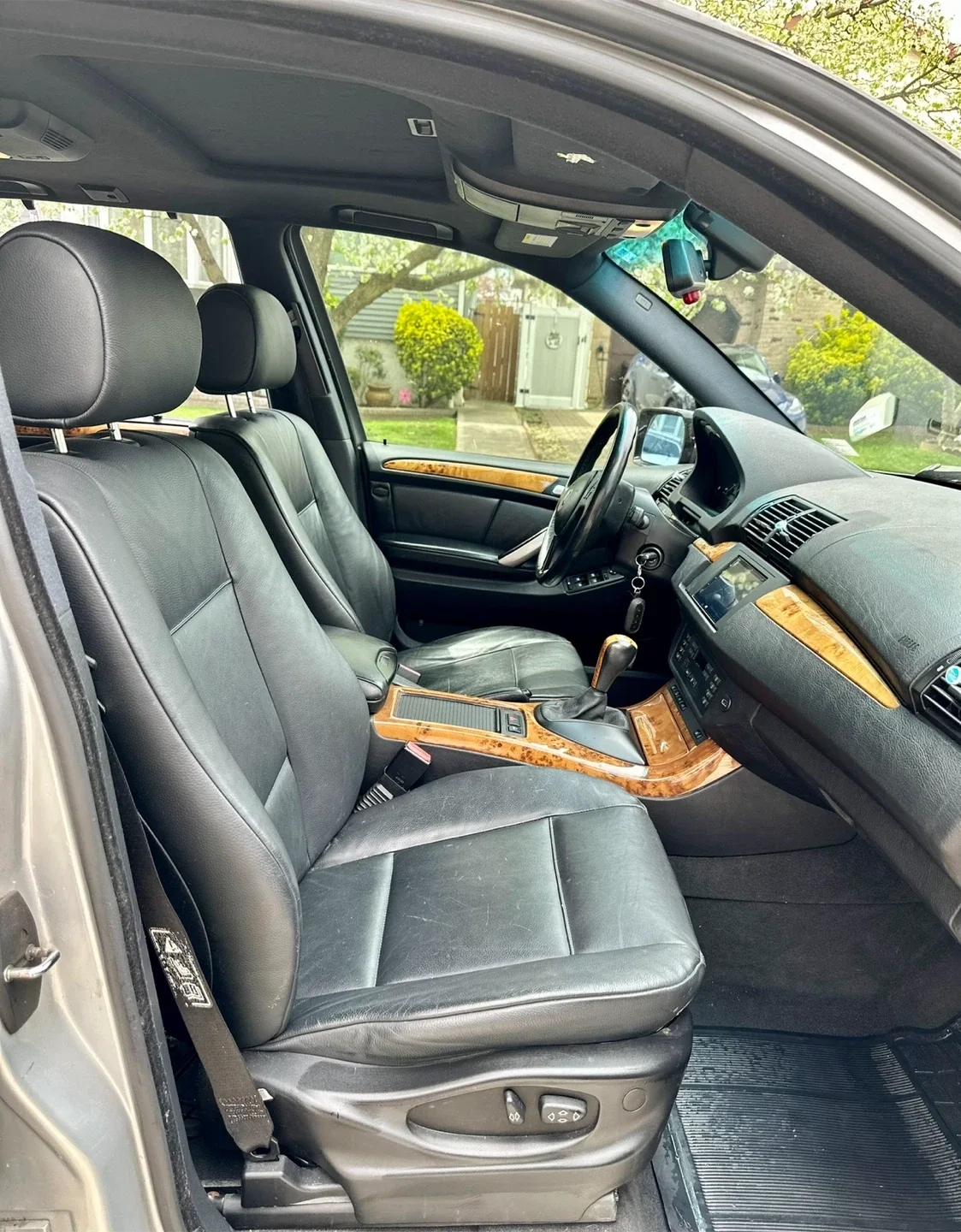 BMW X5 Silver SUV 2003 image indicator(7)