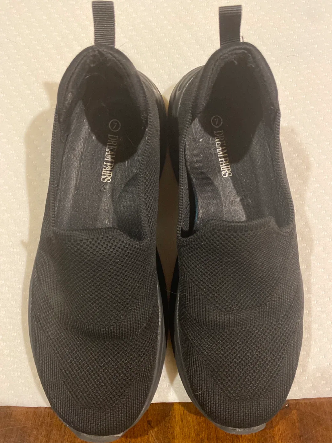 Dream Pairs Black Slip On Shoes - Size 7 image indicator(2)