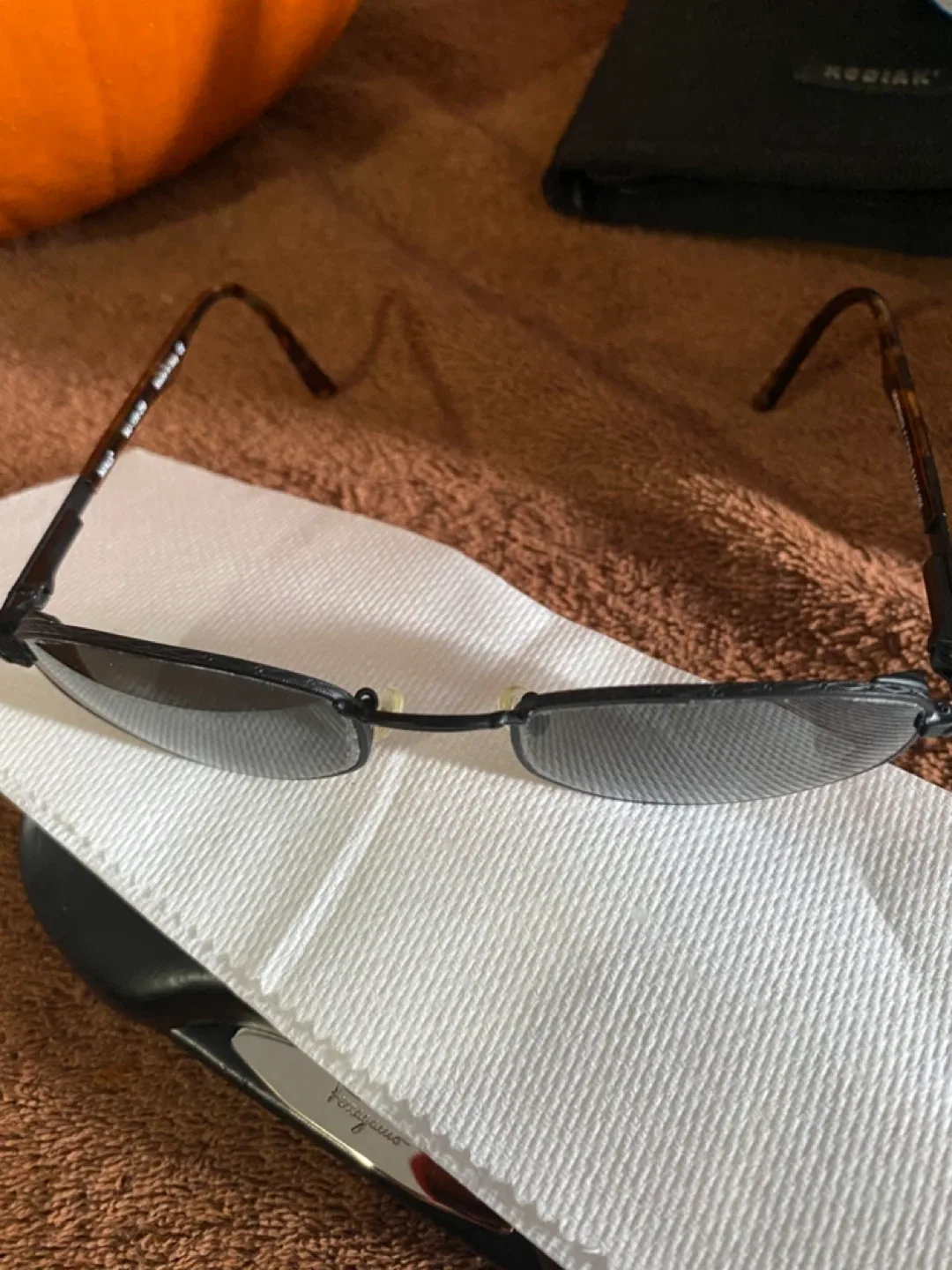 Maui Jim MJ-156-2M Monarch Sunglasses image indicator(8)