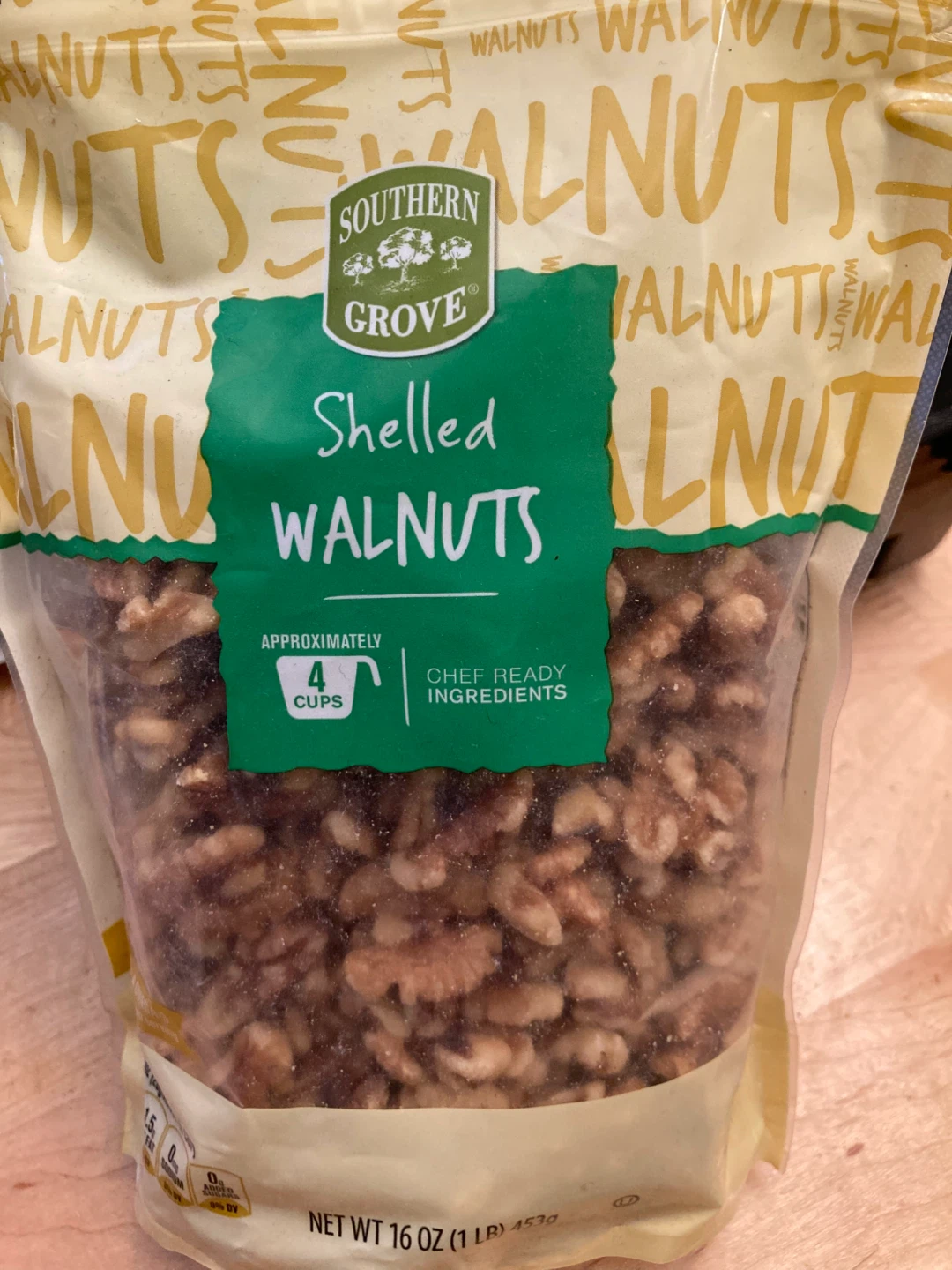 Southern Grove Shelled Walnuts - 16 oz