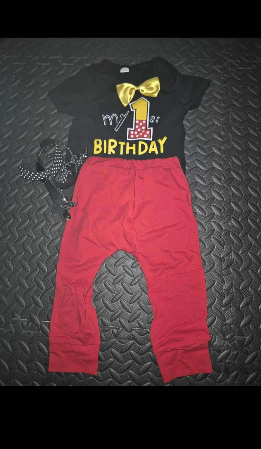Mickey Mouse first birthday outfit image indicator(2)