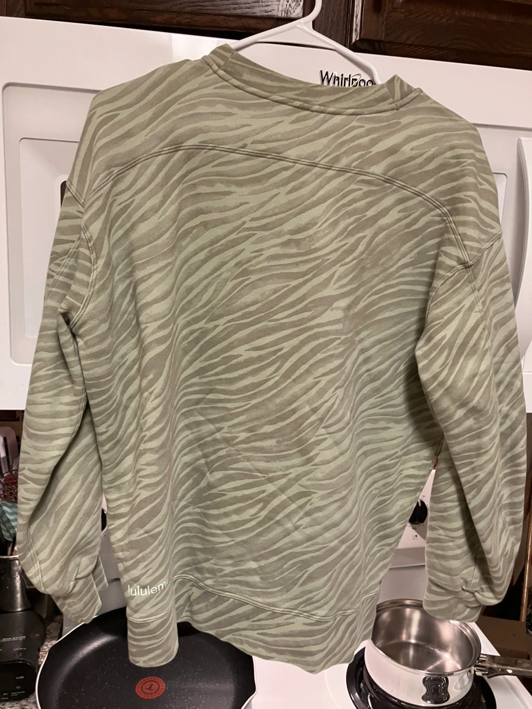 Lululemon Sweatshirt, Animal Print - photo 2