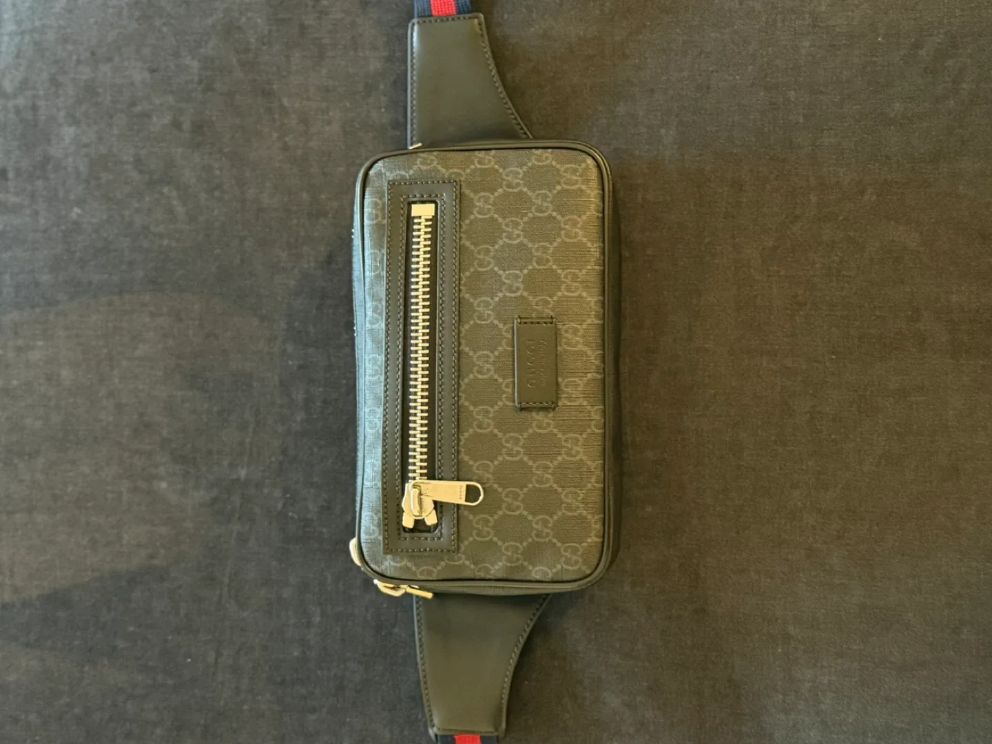 Gucci GG Supreme Belt Bag