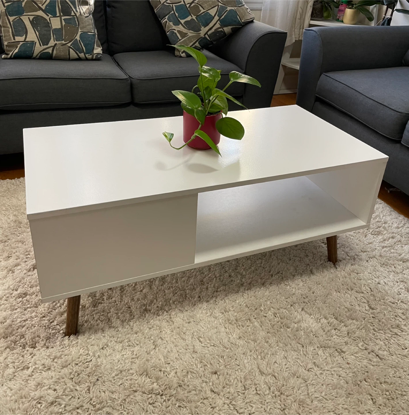 White Coffee Table - photo 2