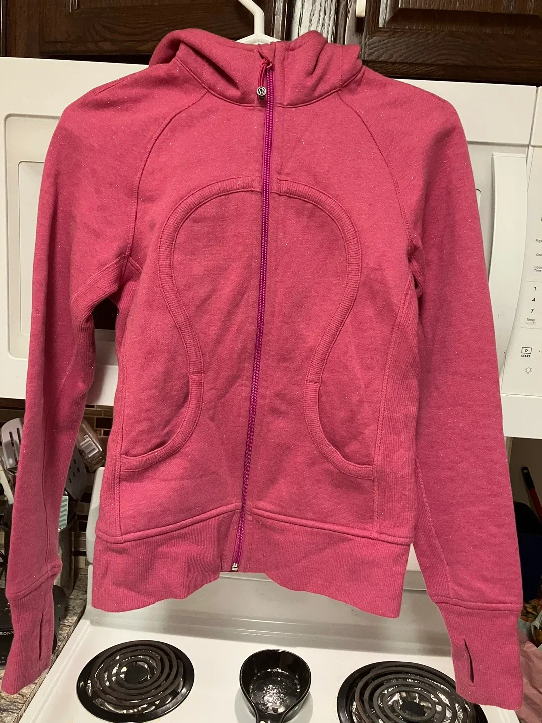 Lululemon Scuba Hoodie - Pink, Size 4 image indicator(2)