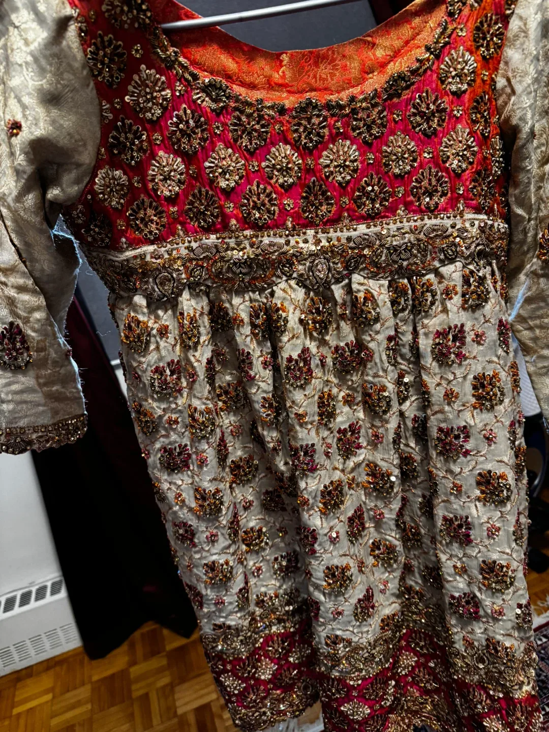 Embroidered wedding  Dress image indicator(10)