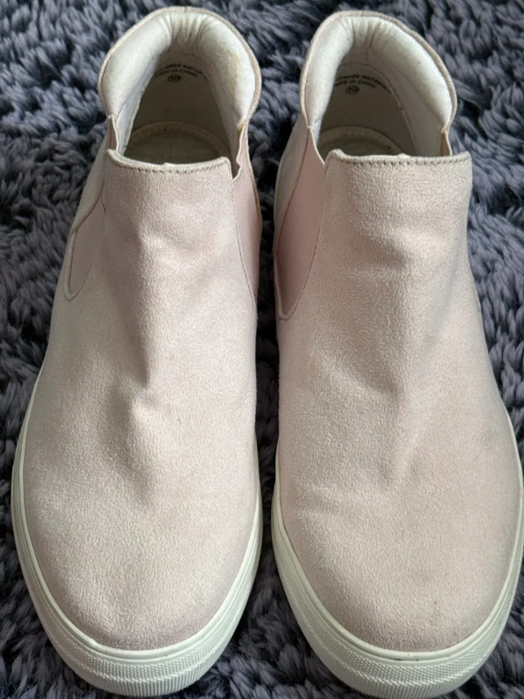 Pink Slip-on Sneakers - Size 10 image indicator(3)