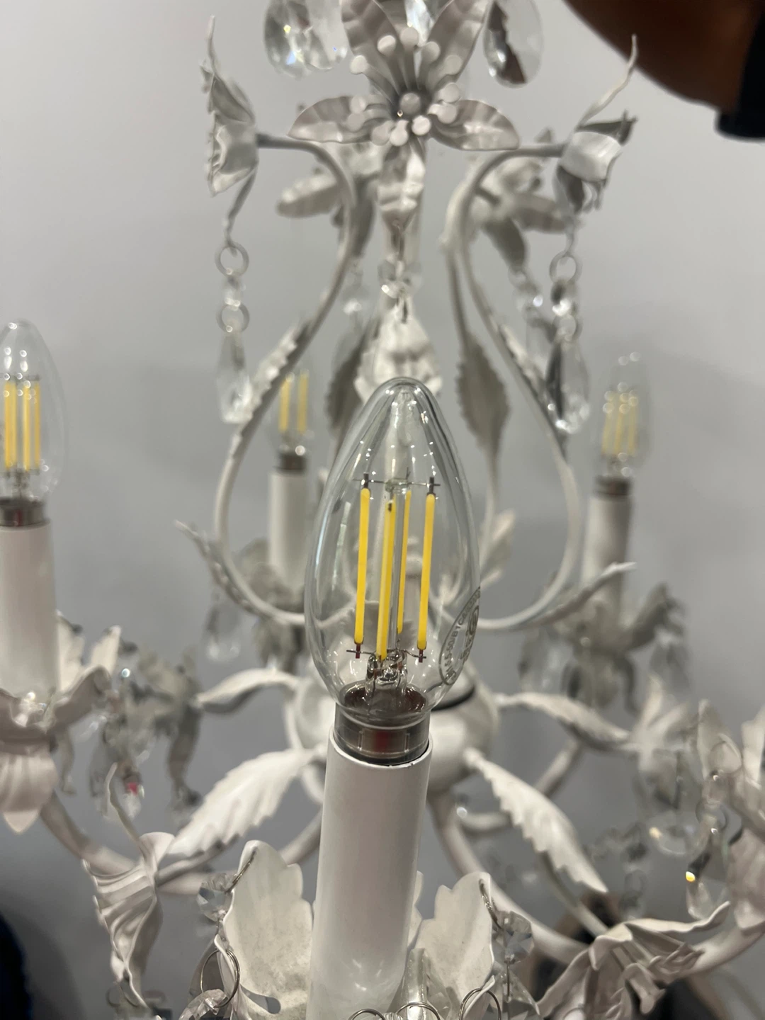 White Floral Chandelier - photo 2