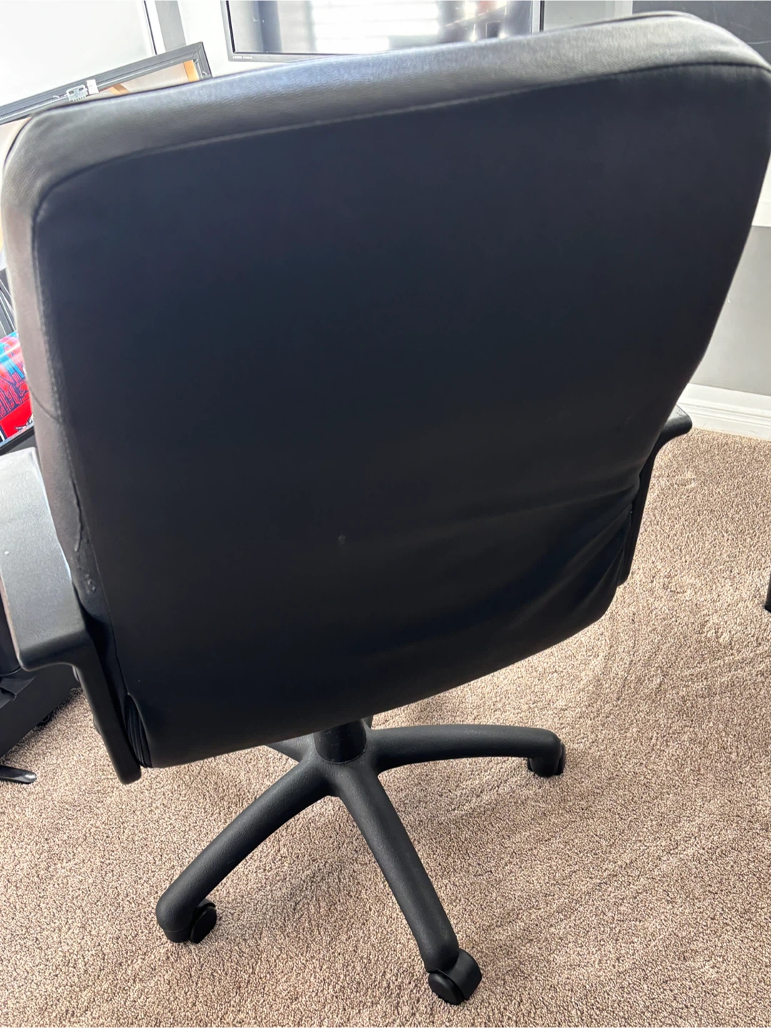 Black Office Chair - photo 2