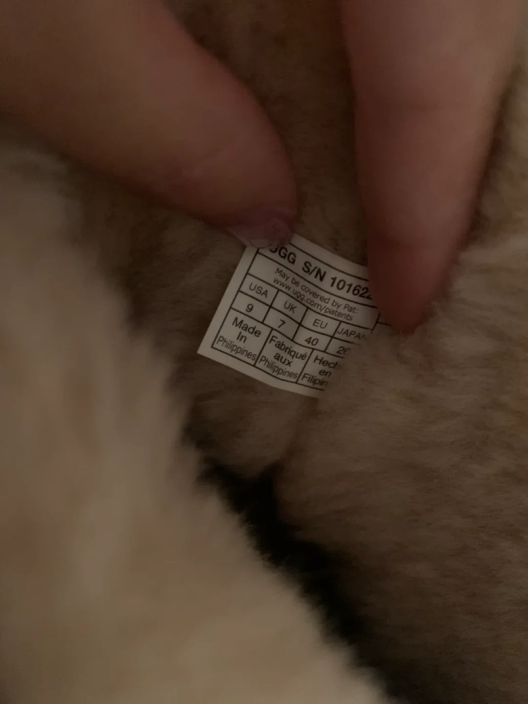 UGG Classic Boots - Size 8-9 image indicator(3)