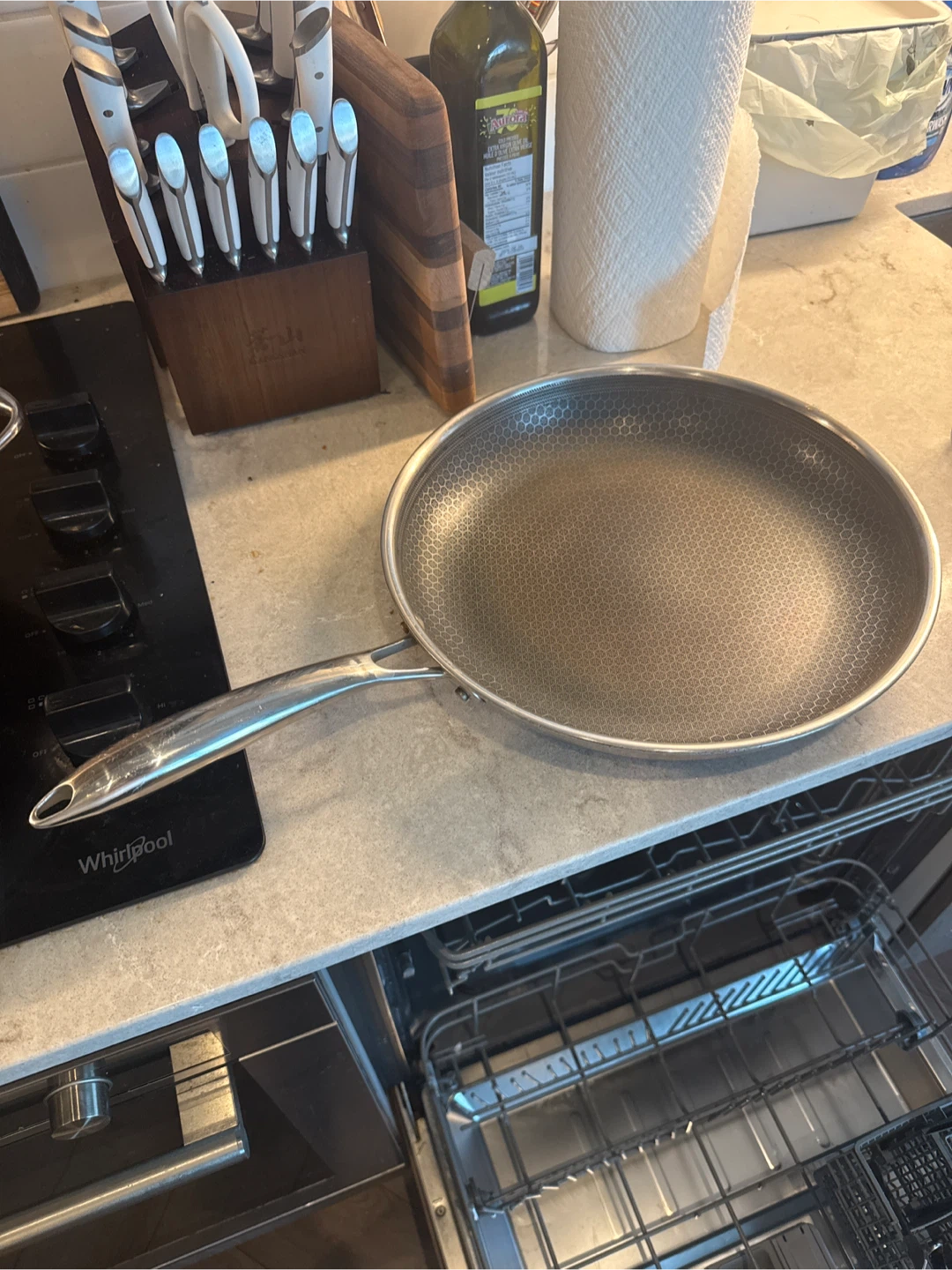 Set of 3 Hexclad Stainless Steel/Non Stick Wok and Frying Pans - photo 3