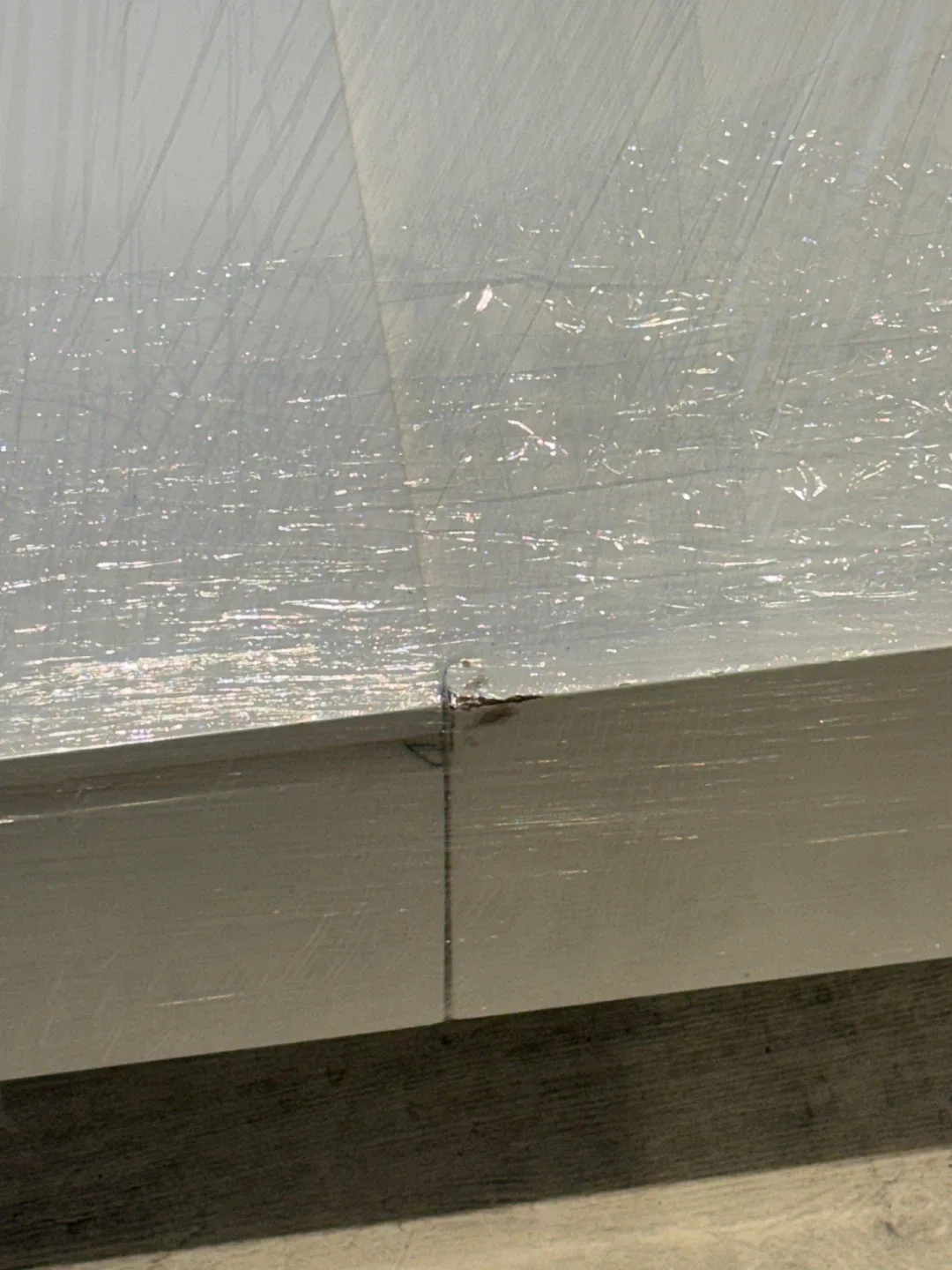 White Modern Lift Top Coffee Table image indicator(6)