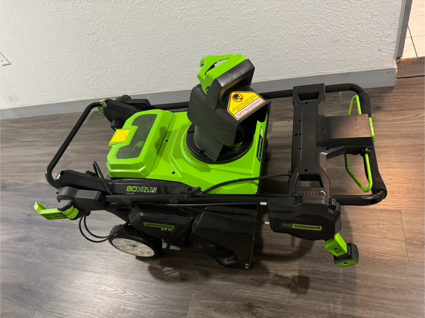 Greenworks Pro 80V 22" Snow Blower - photo 4