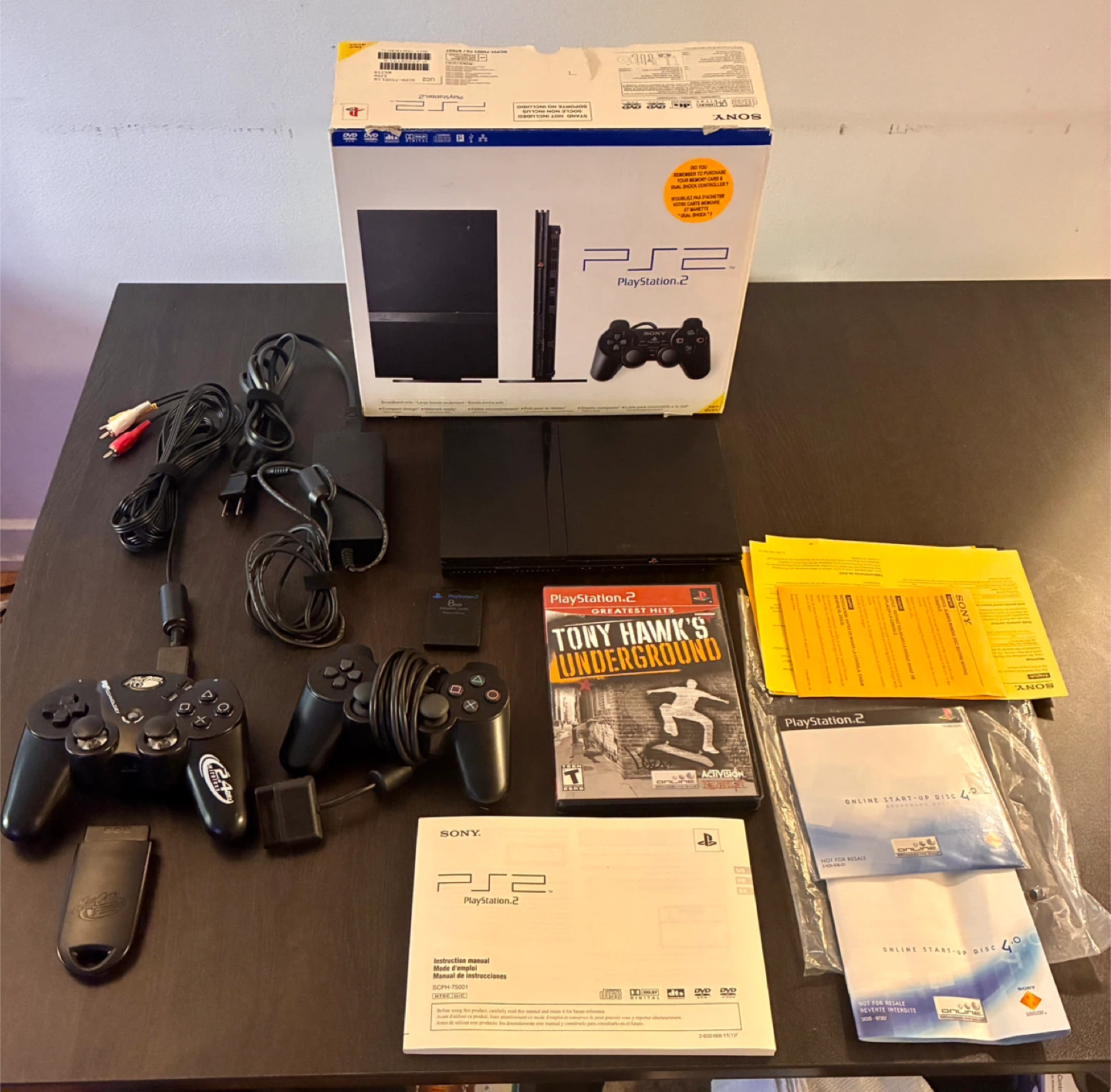 Sony PlayStation 2 (PS2) CIB with Games & Accessories