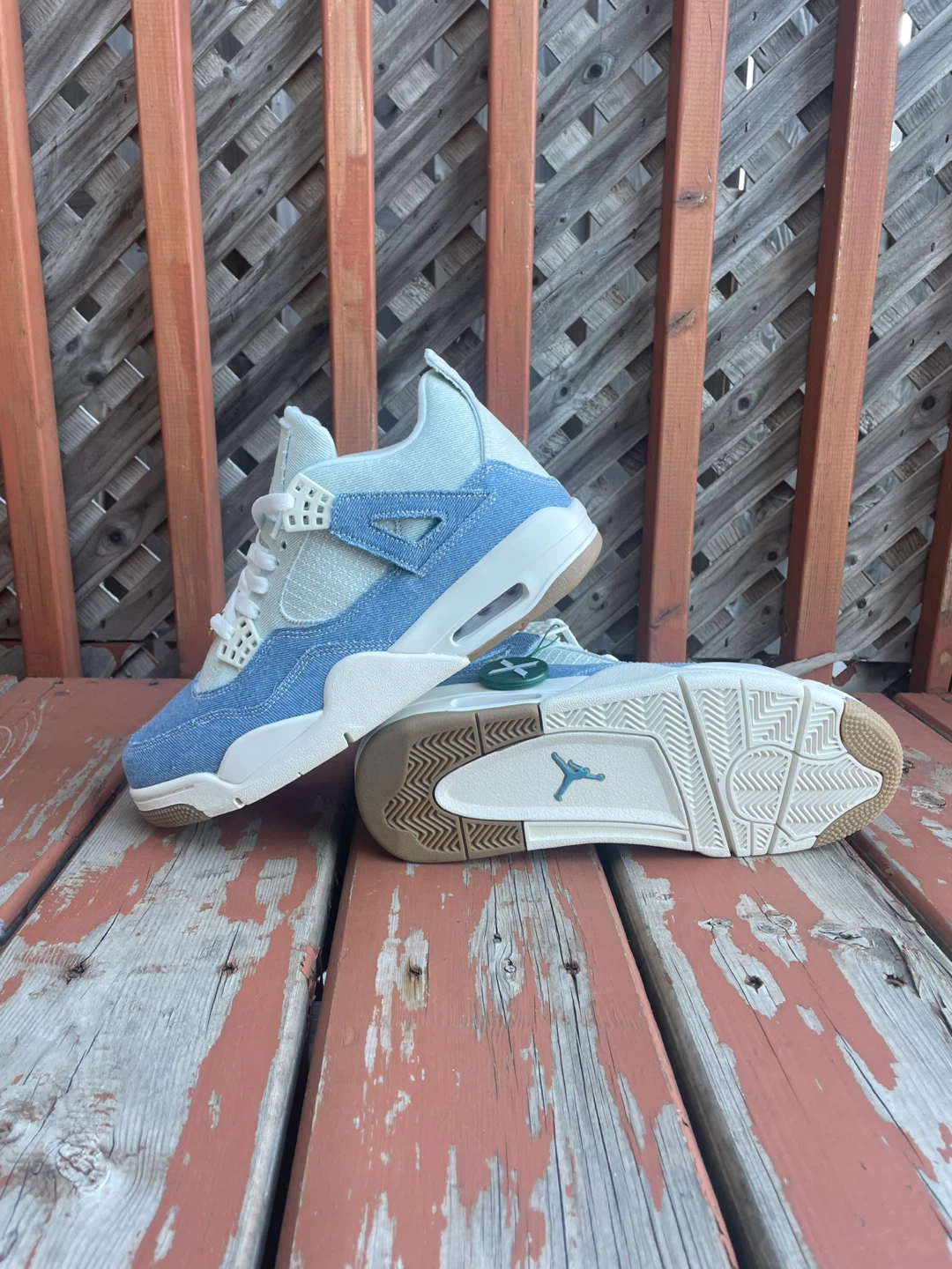 Air Jordan 4