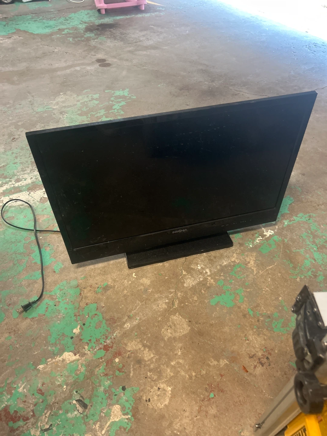 Insignia TV