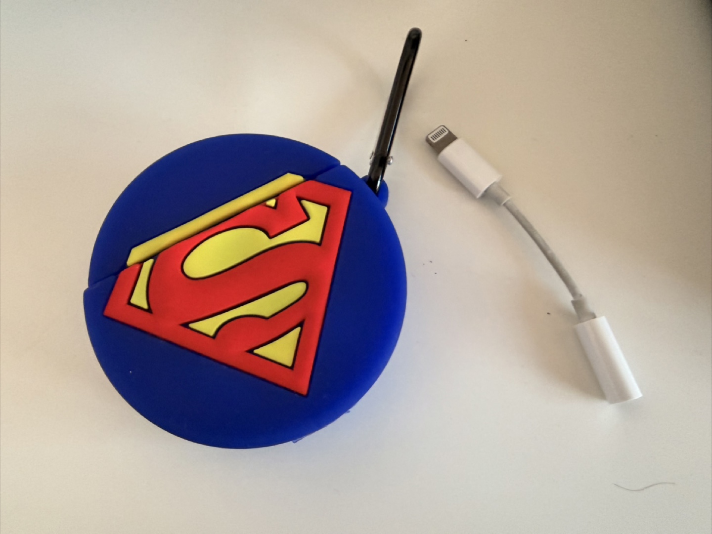 Airpods Case + Apple Lightning to Headphone Adapter