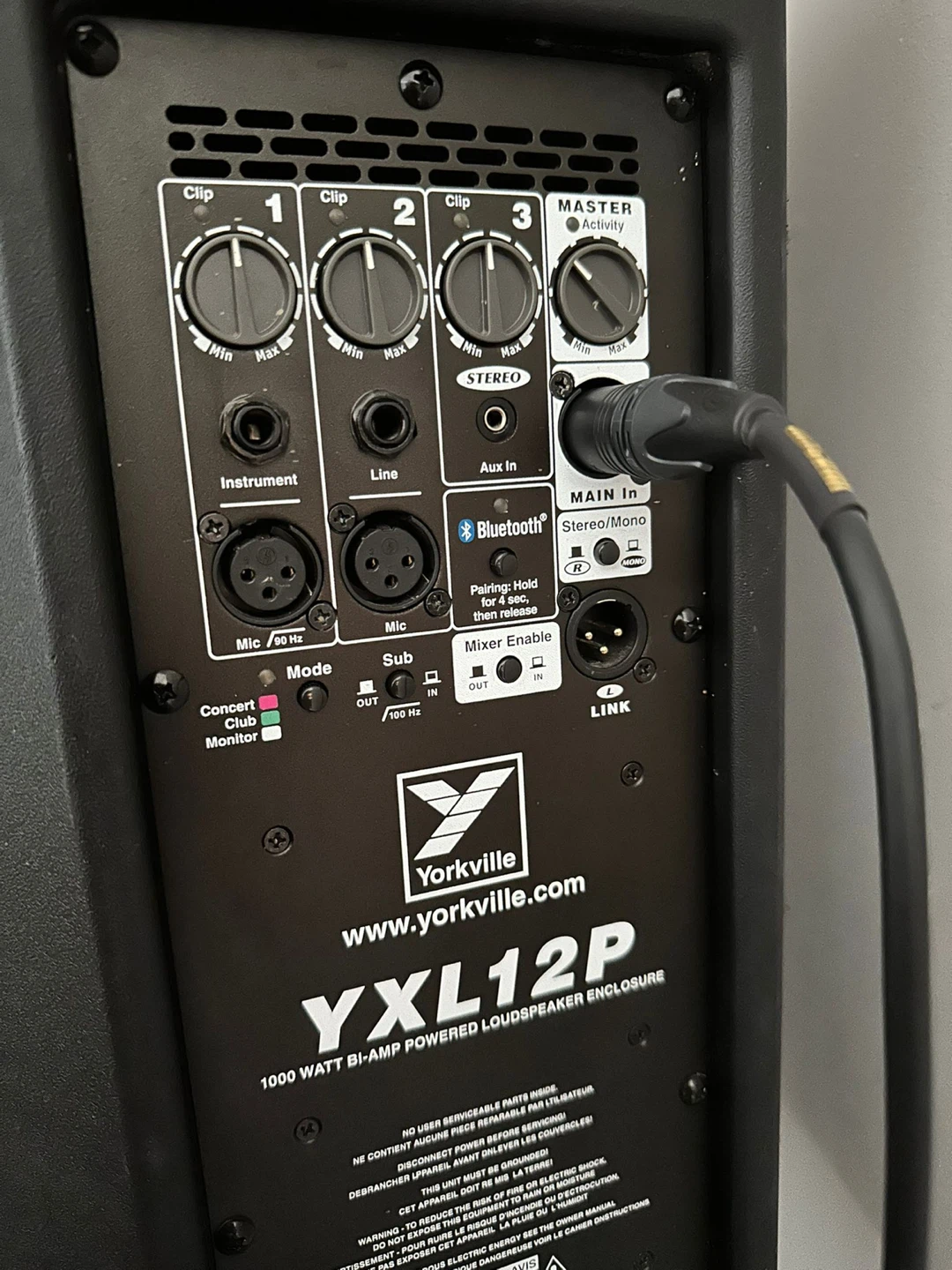Yorkville YXL12P 1000W Bi-Amp Powered Loudspeaker - photo 2