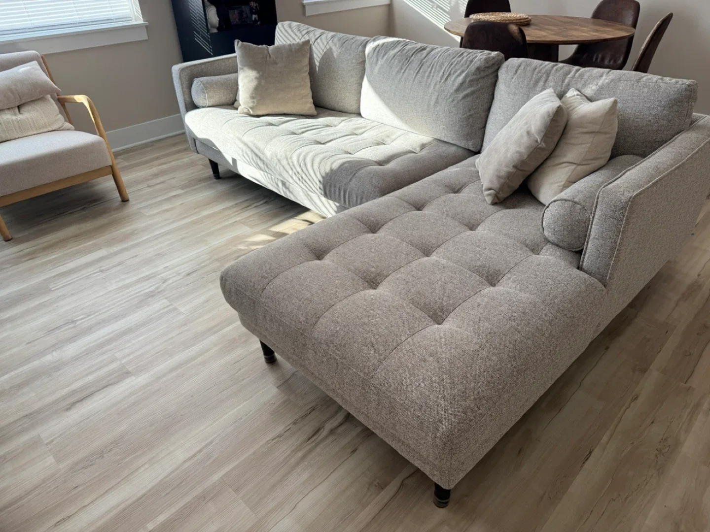 Light Gray Sectional Sofa image indicator(2)