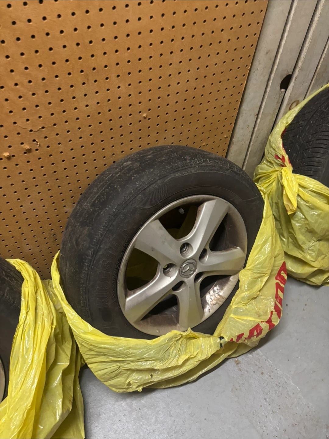 Mazda Rims & Tires - Set of 4 15 inch - photo 4