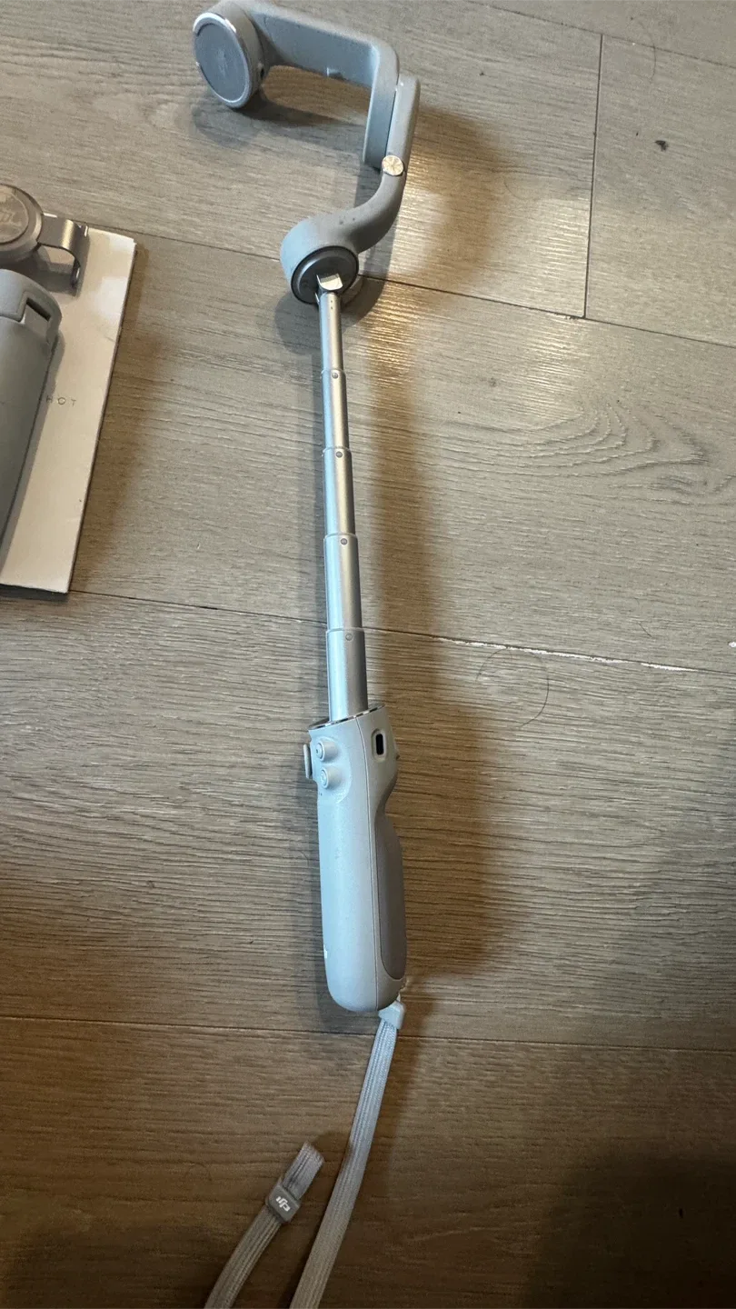 DJI OM 5 Smartphone Stabilizer image indicator(6)