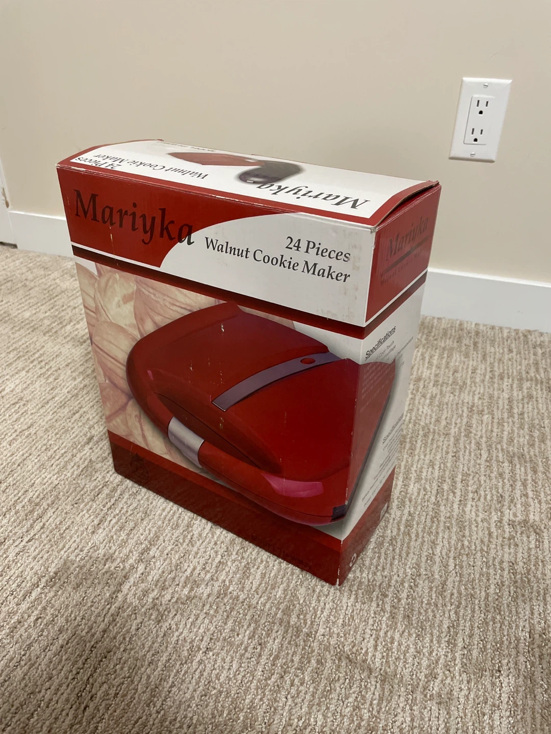Walnut Cookie Maker - New in Box!