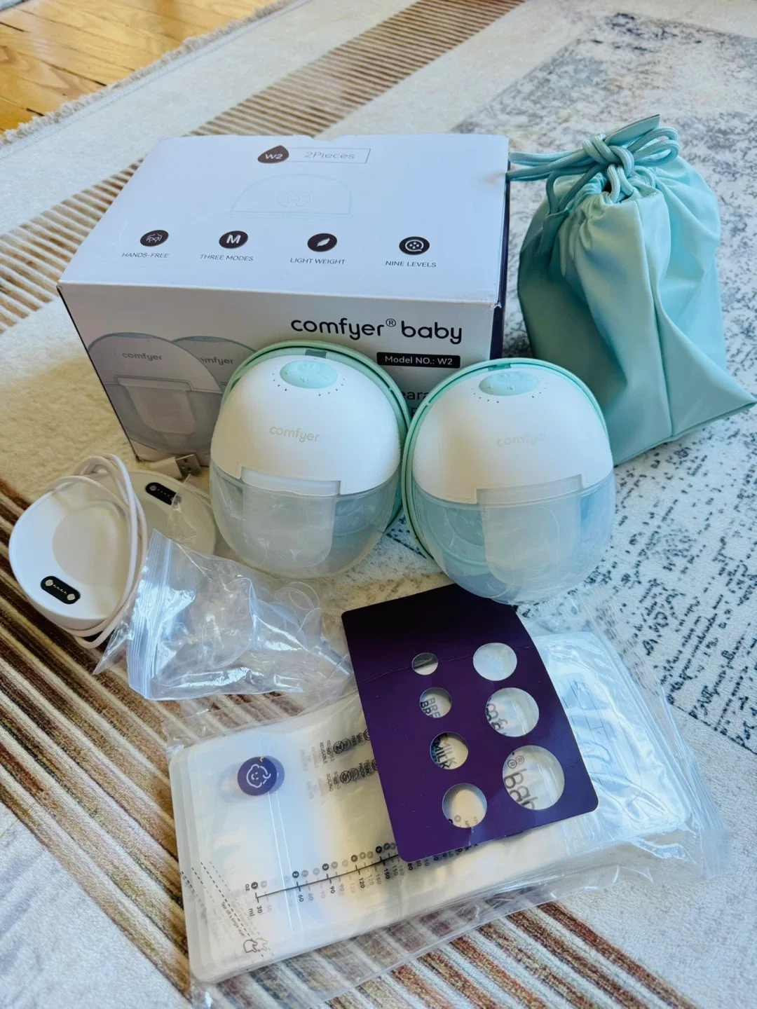 Comfyer Baby Wearable Breast Pump - NEW thumbnail