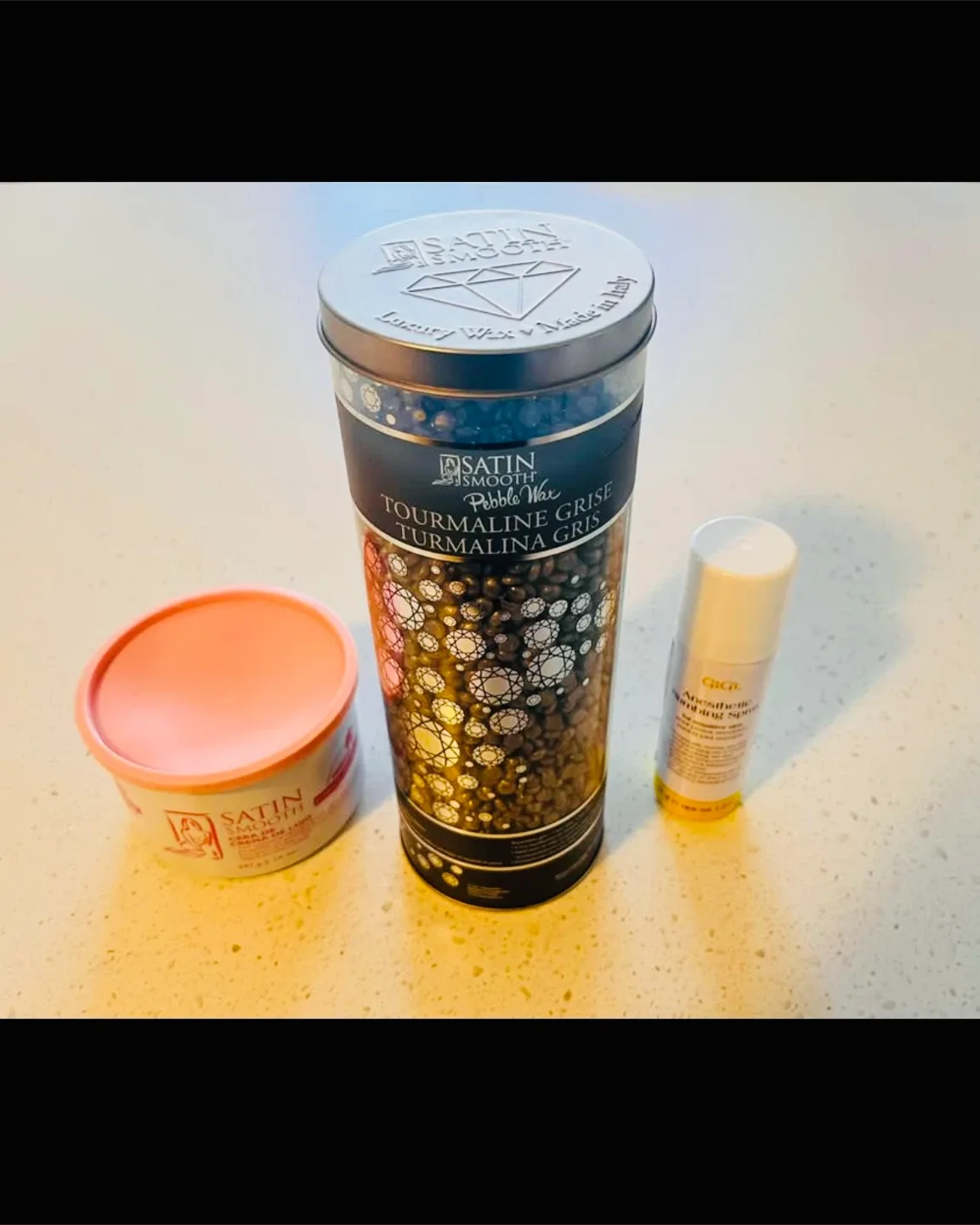 Satin Smooth Waxing Kit with Warmer image indicator(3)