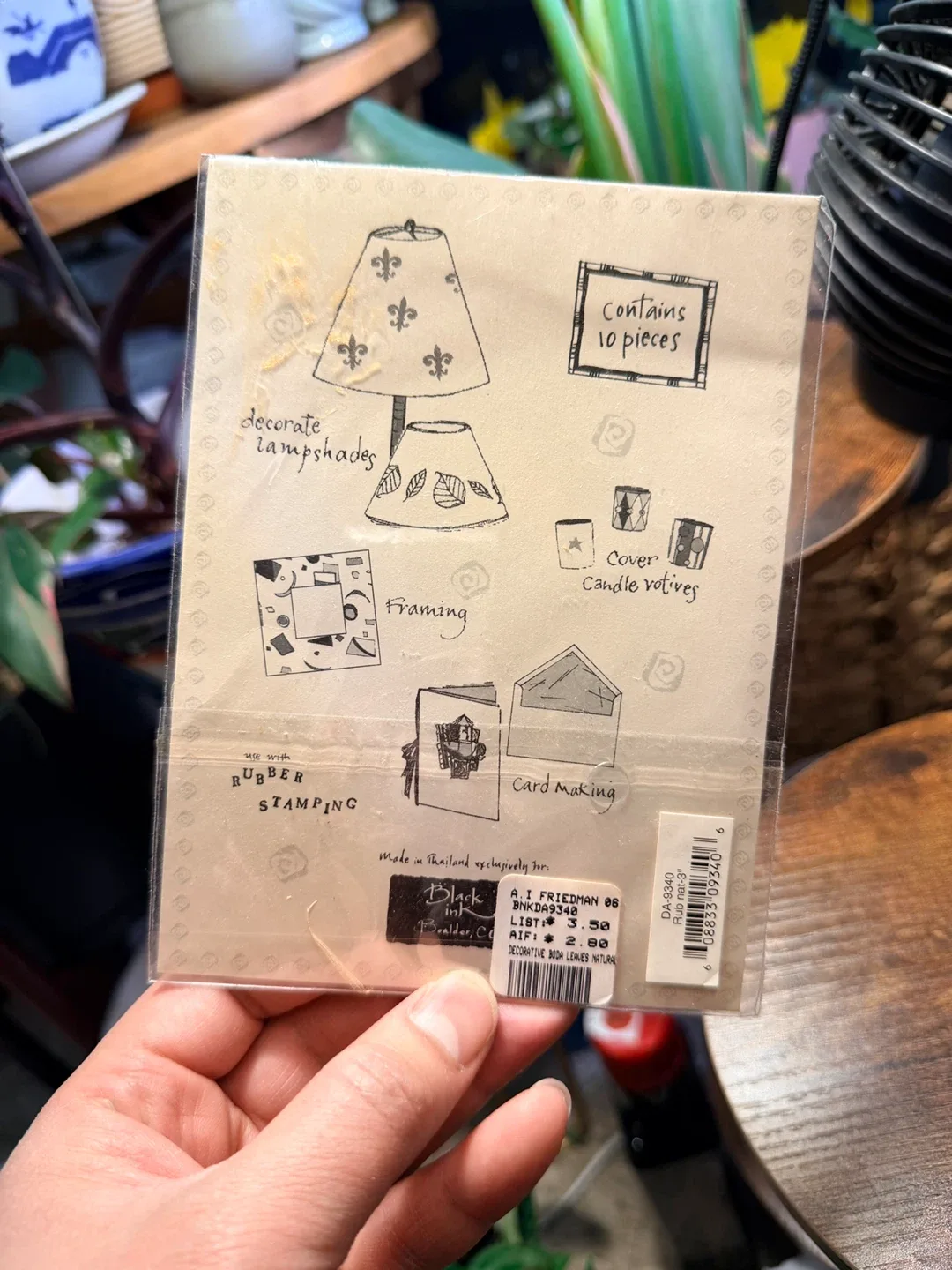 Black Ink Decor-Leaf Accents (10 Pieces) image indicator(2)