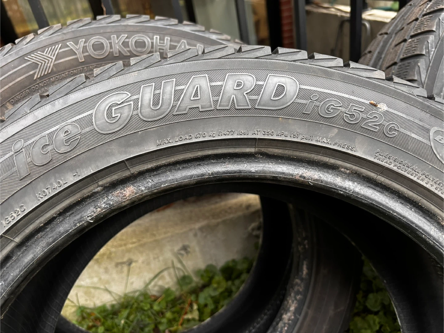 4 pneus d’hiver Yokohama Ice Guard 215/55R17 – excellent état - photo 2