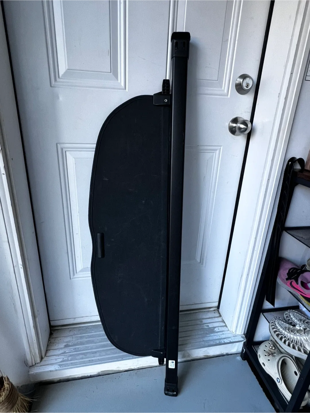 Genuine Honda CRV black 2017-2022 rear trunk cargo cover image indicator(2)