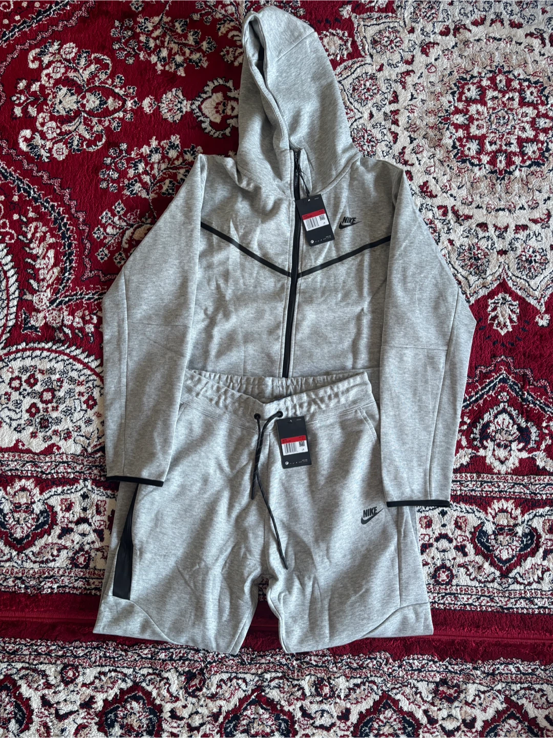 Nike Tech Fleece Set - Grey