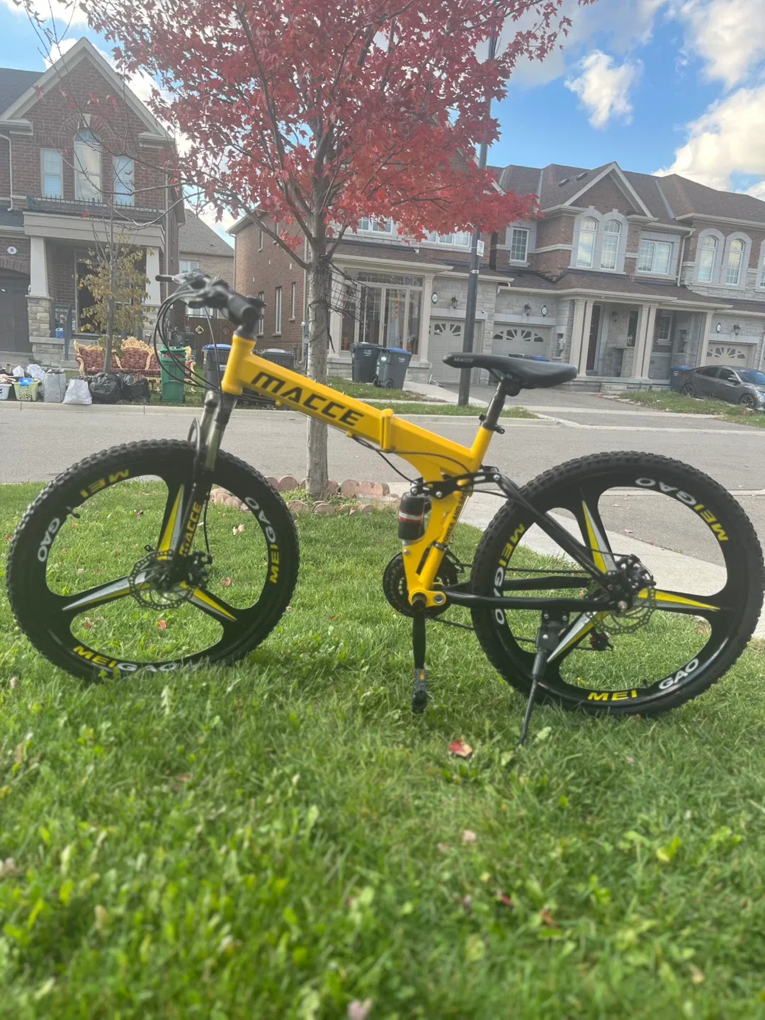 MACCE Folding Mountain Bike - Yellow & Black image indicator(2)