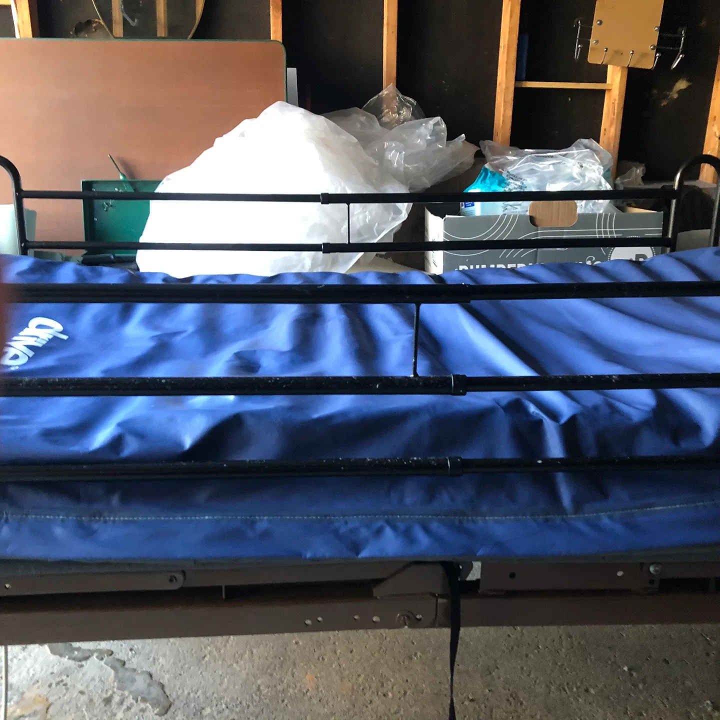 Hospital bed w/ full length side-rails and air mattress thumbnail