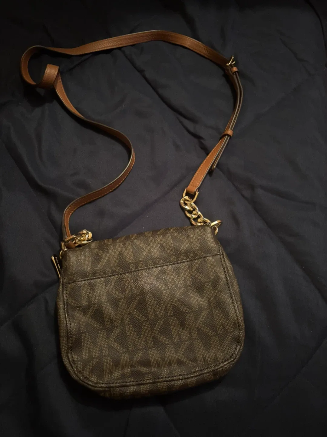 Michael Kors Brown Crossbody Bag image indicator(2)