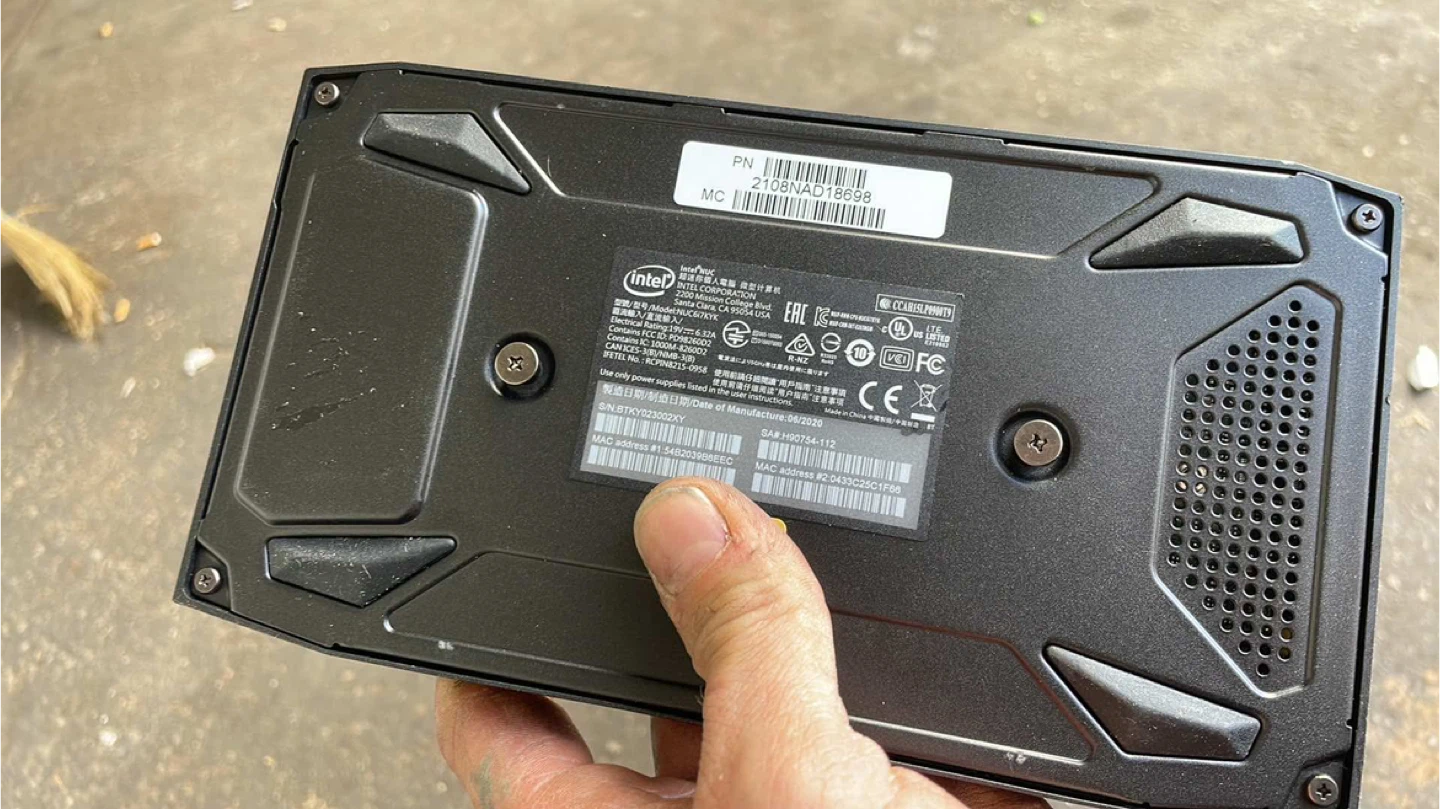 Intel NUC6i7KYK. I7 mini pc - photo 2