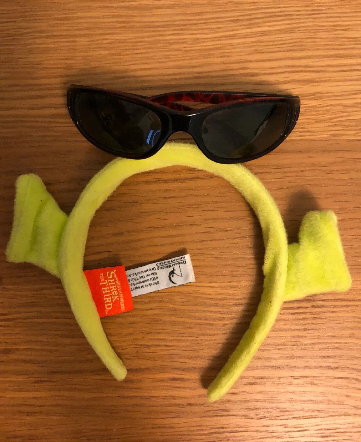 🆓for kids-Shrek the Third Headband & Sunglasses image indicator(2)