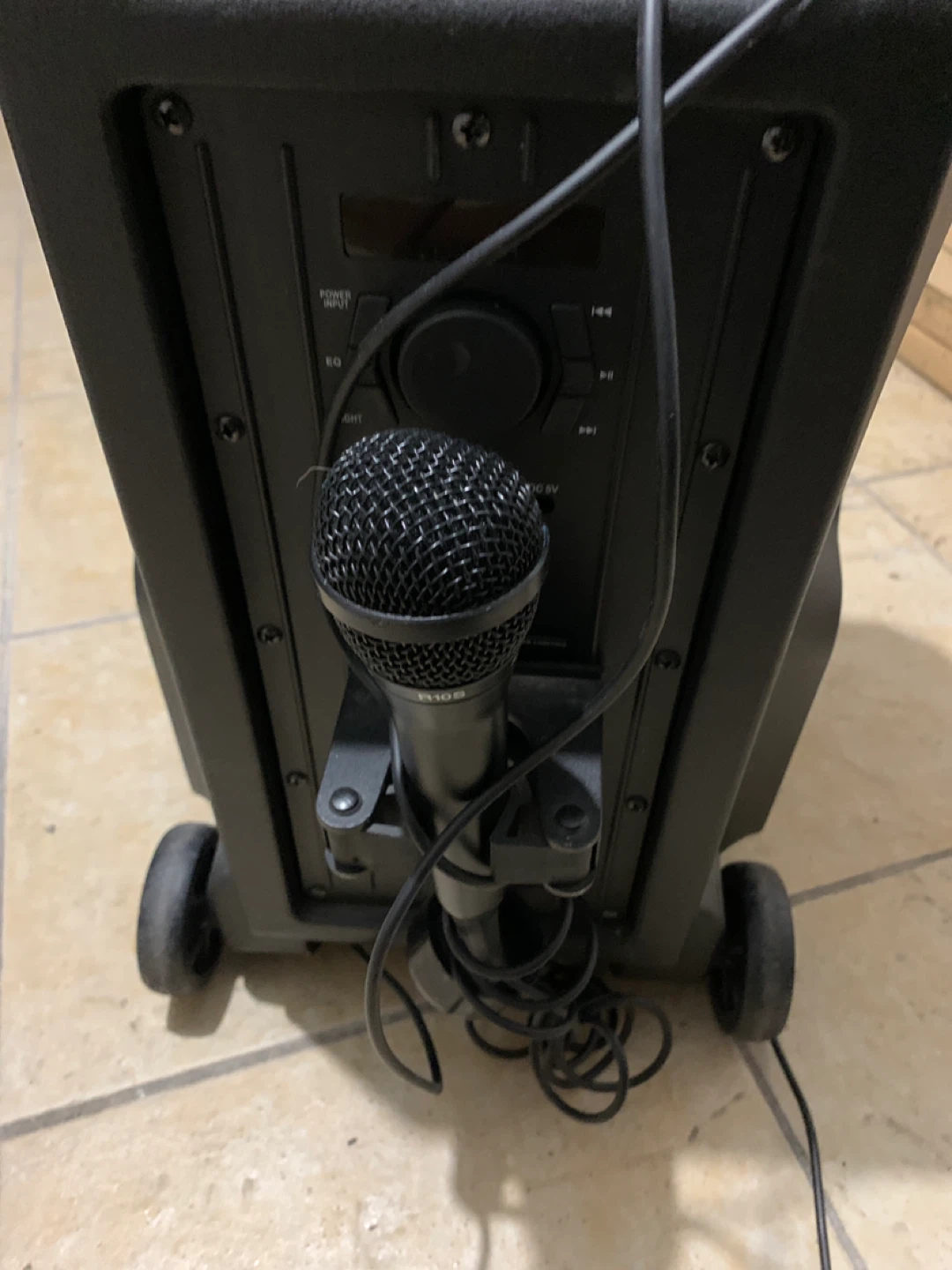Sylvania Tailgate Speaker with LED Lighting - photo 4