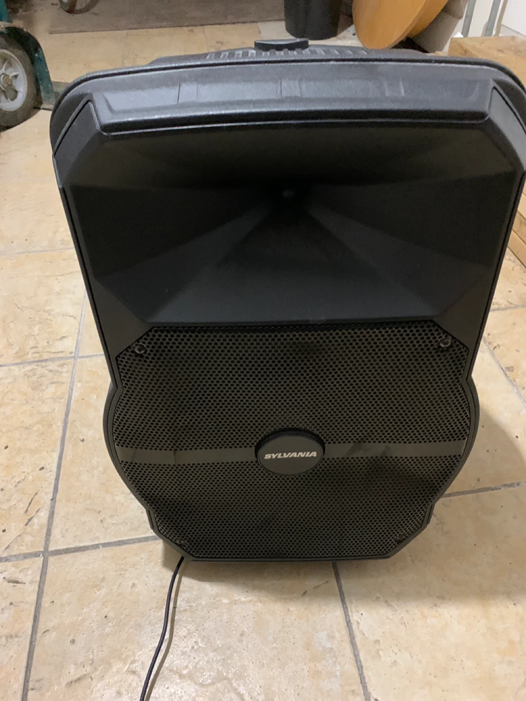 Sylvania Tailgate Speaker with LED Lighting - photo 2