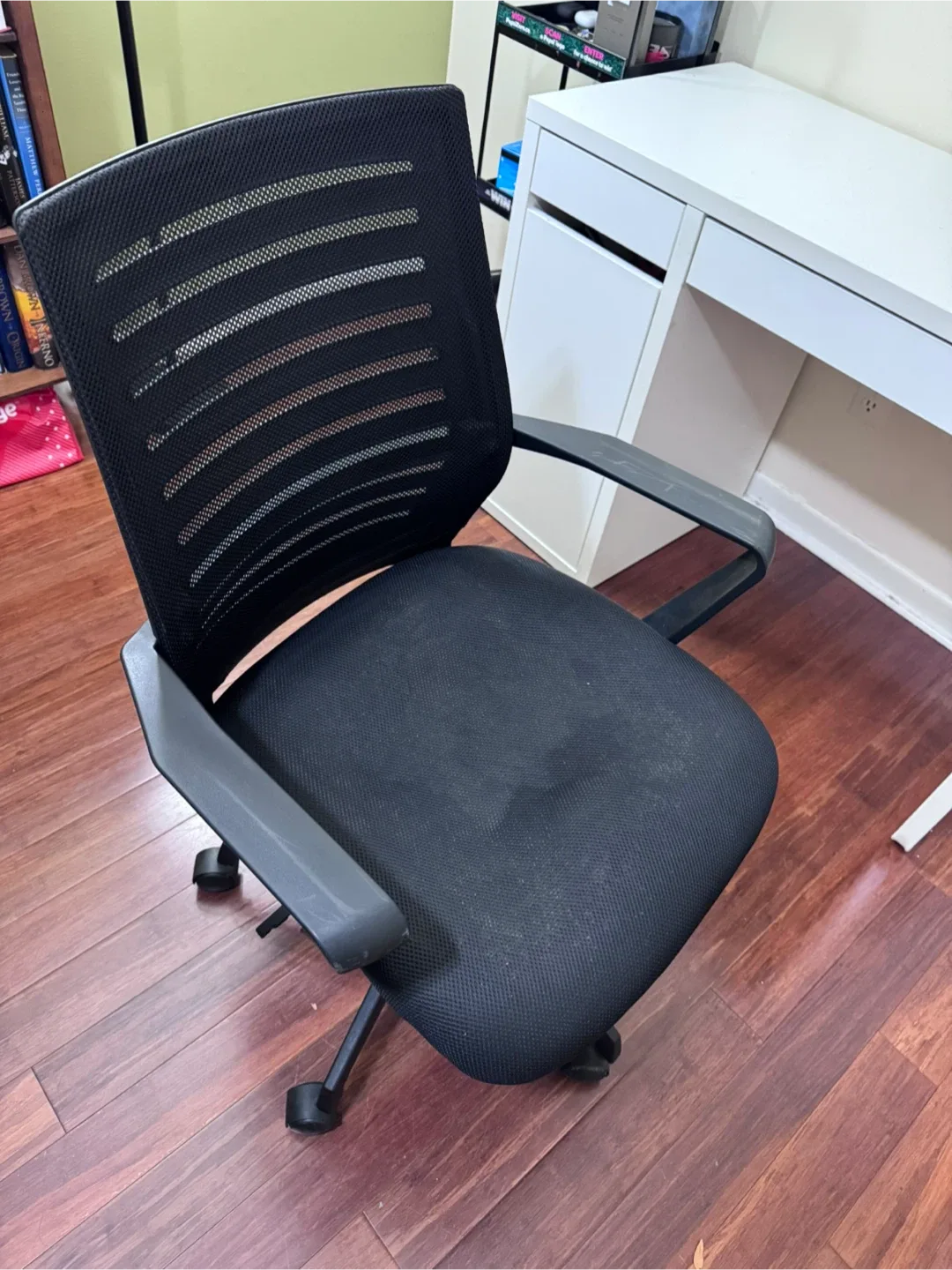 White Desk and Black Office Chair Set image indicator(3)