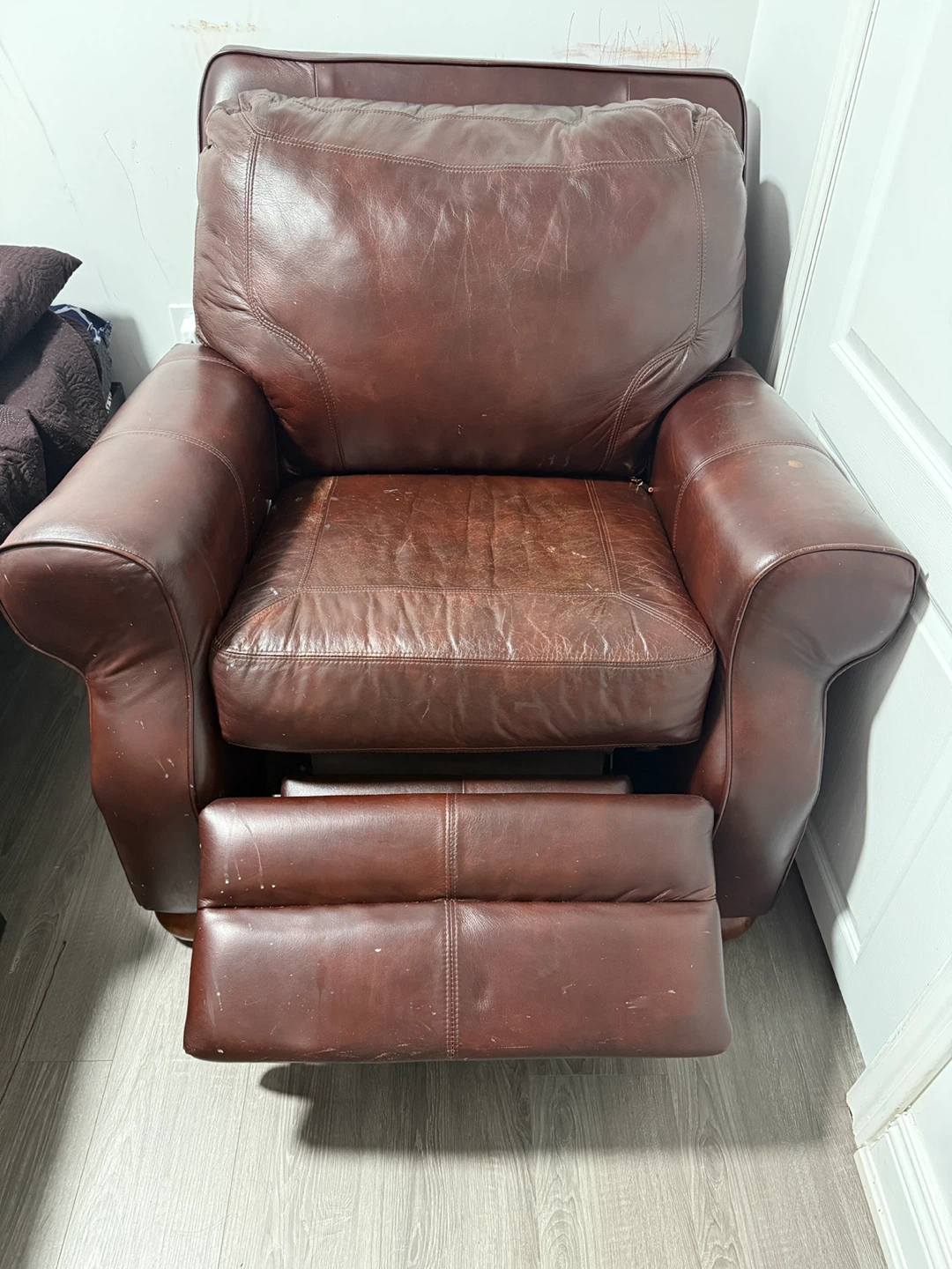 Leather Sofa & Recliner Set - Brown - photo 2