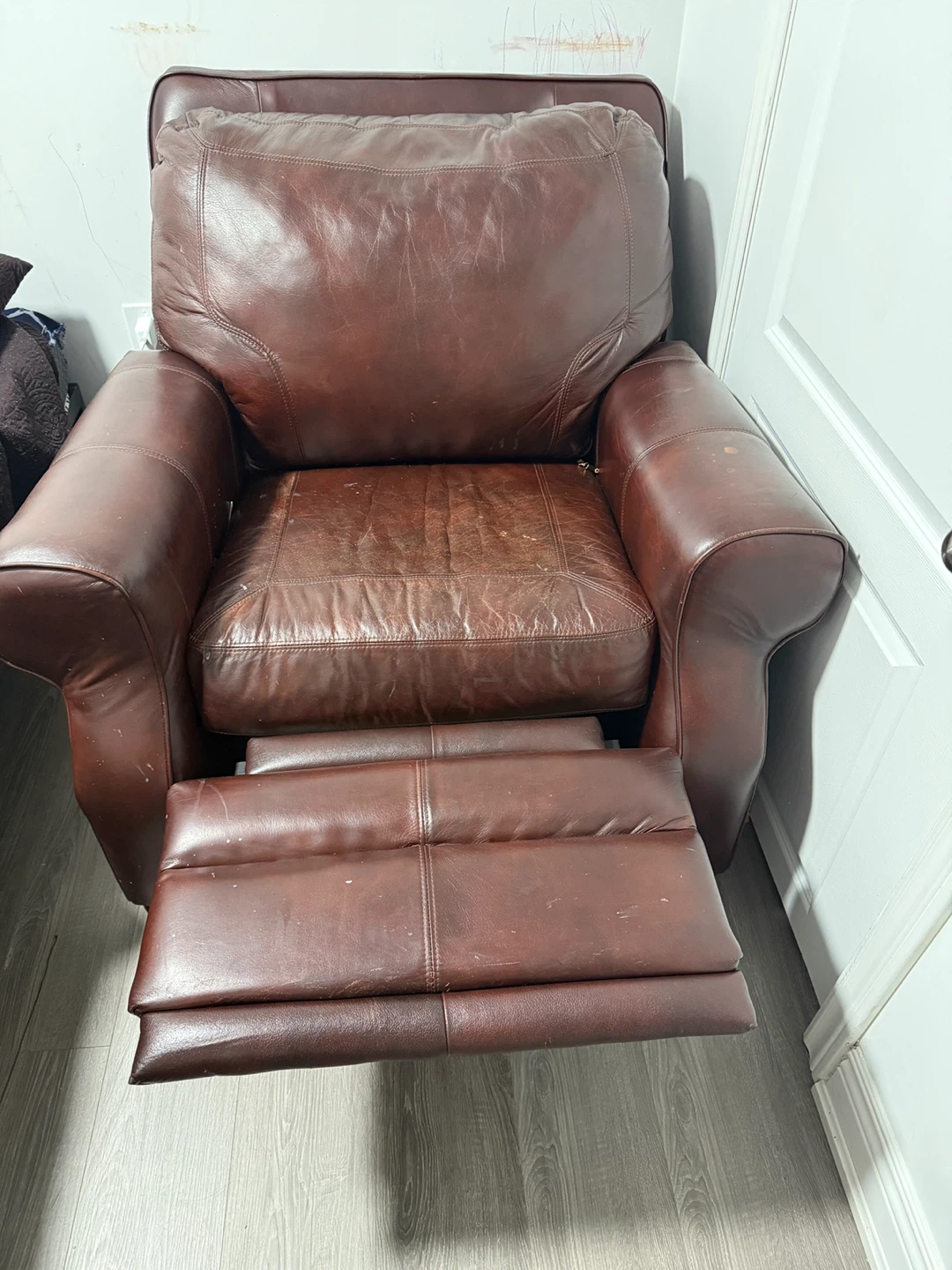 Leather Sofa & Recliner Set - Brown - photo 3