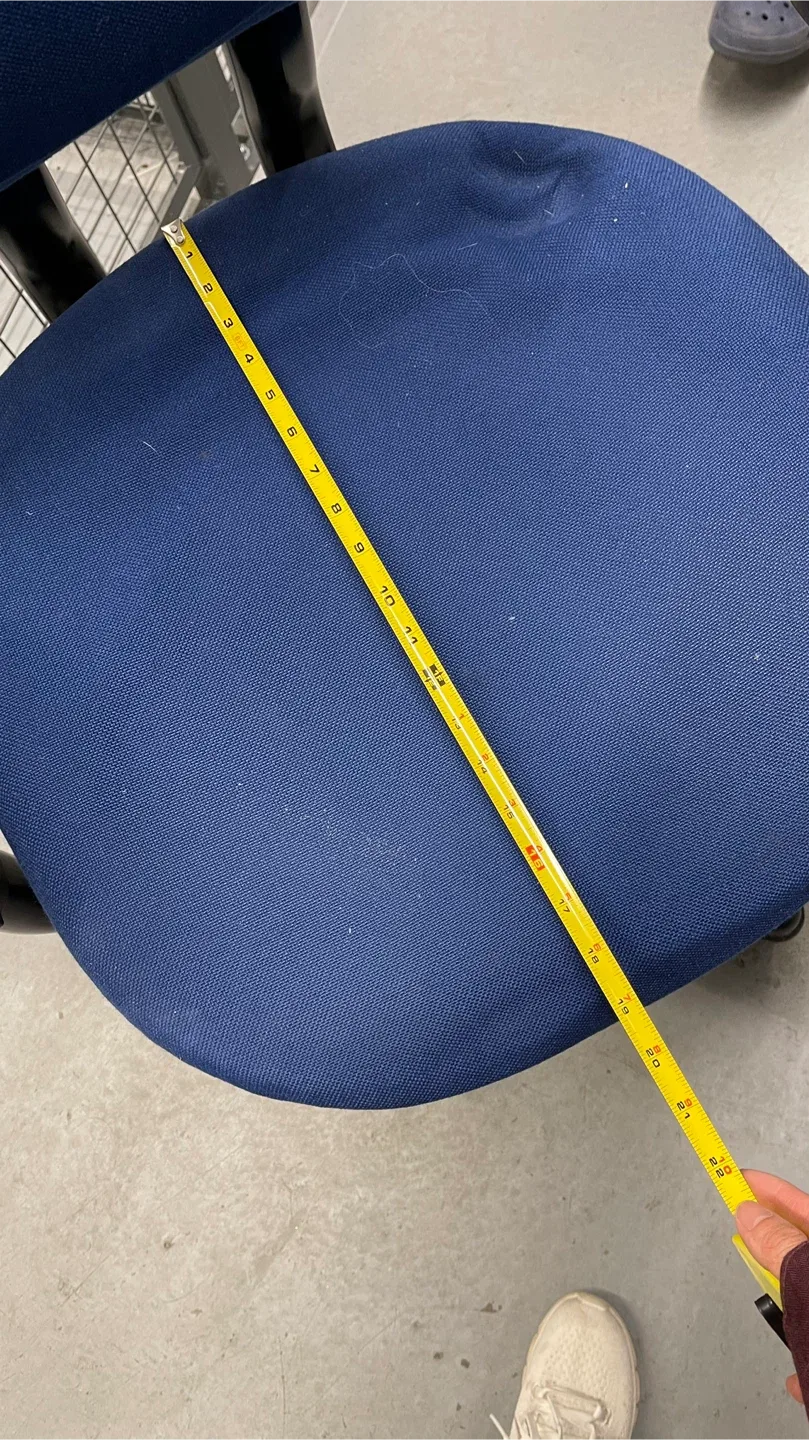 Office chair with armrest - blue